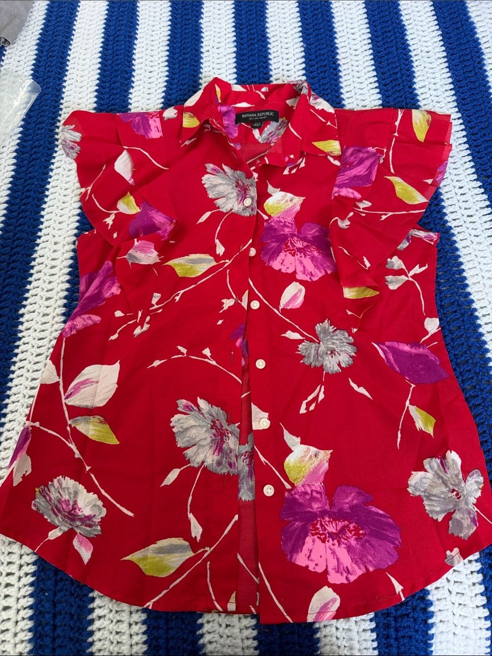 Banana Republic Red Floral Ruffle-Sleeve Blouse
